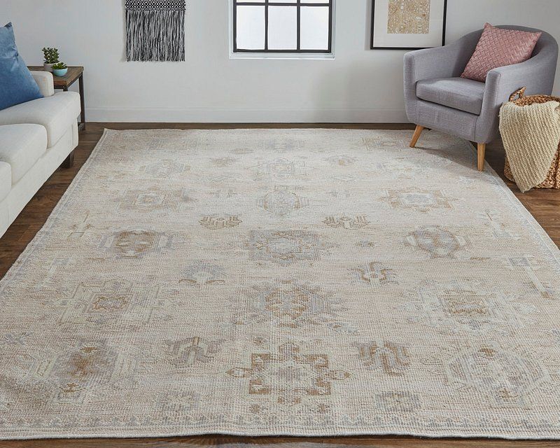 WENDOVER Collection - 6858F Beige/Ivory