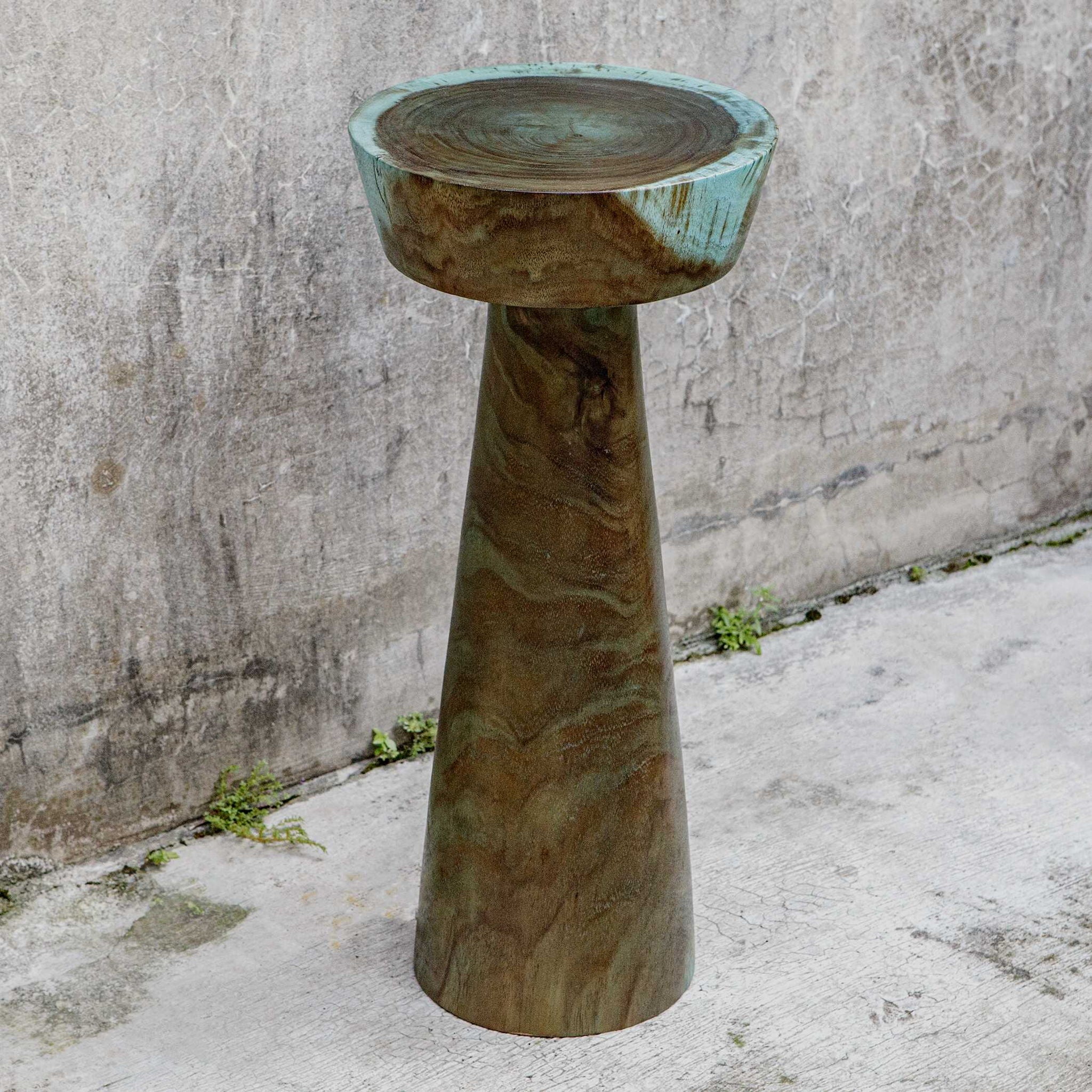 Mano - Drink Table