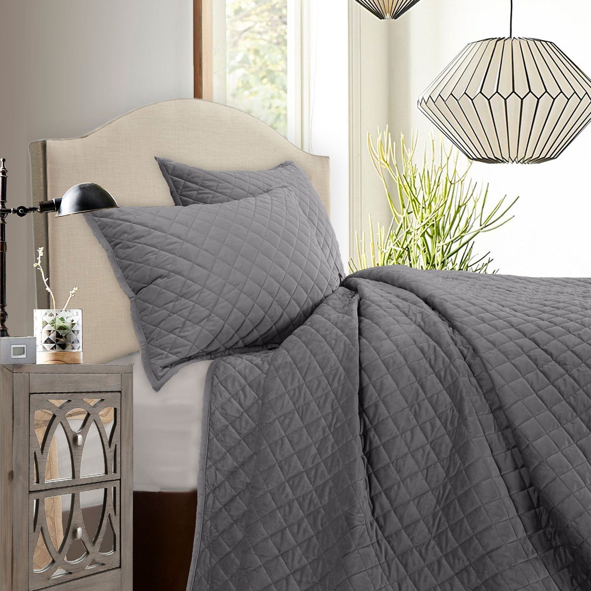 Velvet Diamond - Full/Queen Quilt Set (Set of 3) - Gray