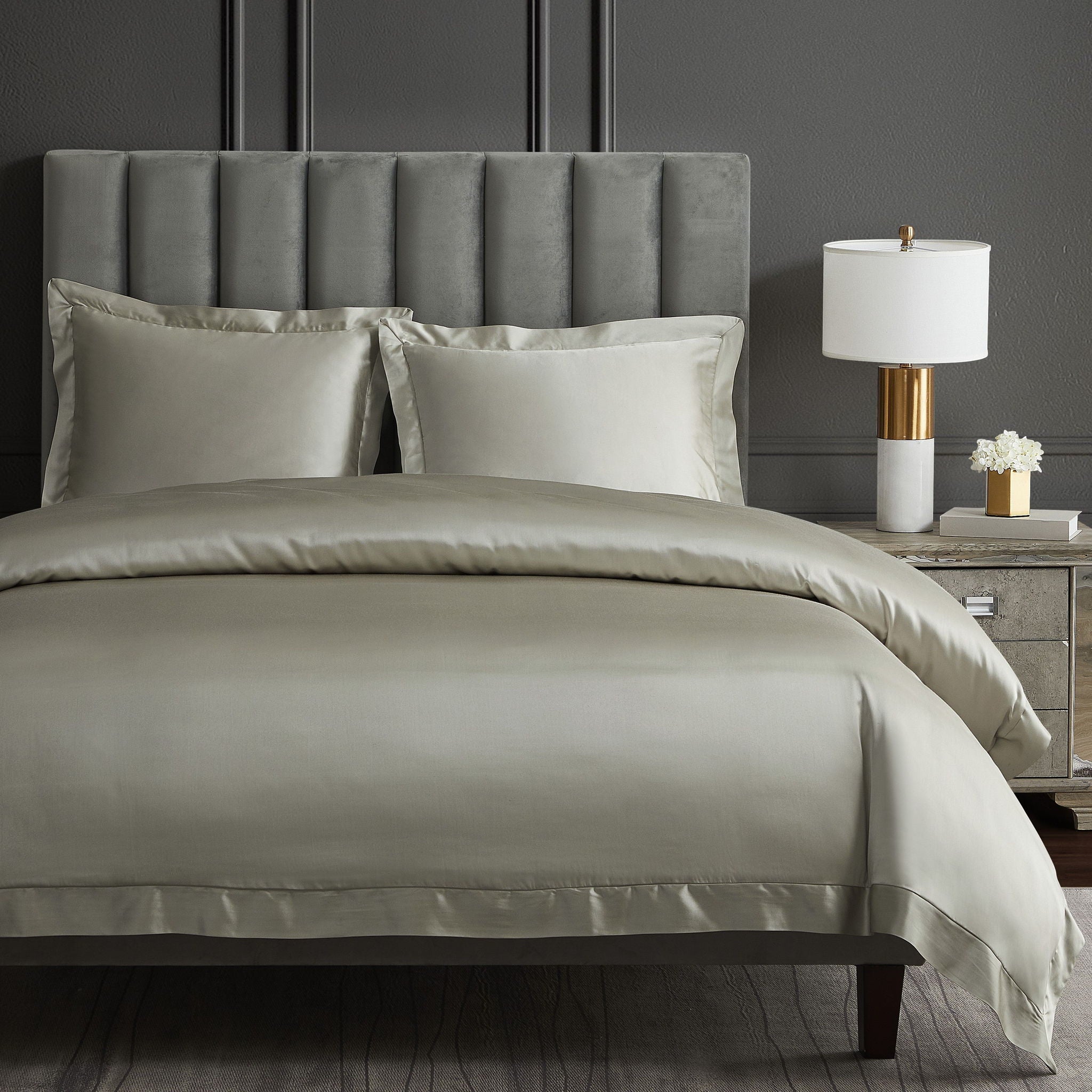 High Shine Satin - Queen Duvet Cover Set (Set of 3) - Champagne