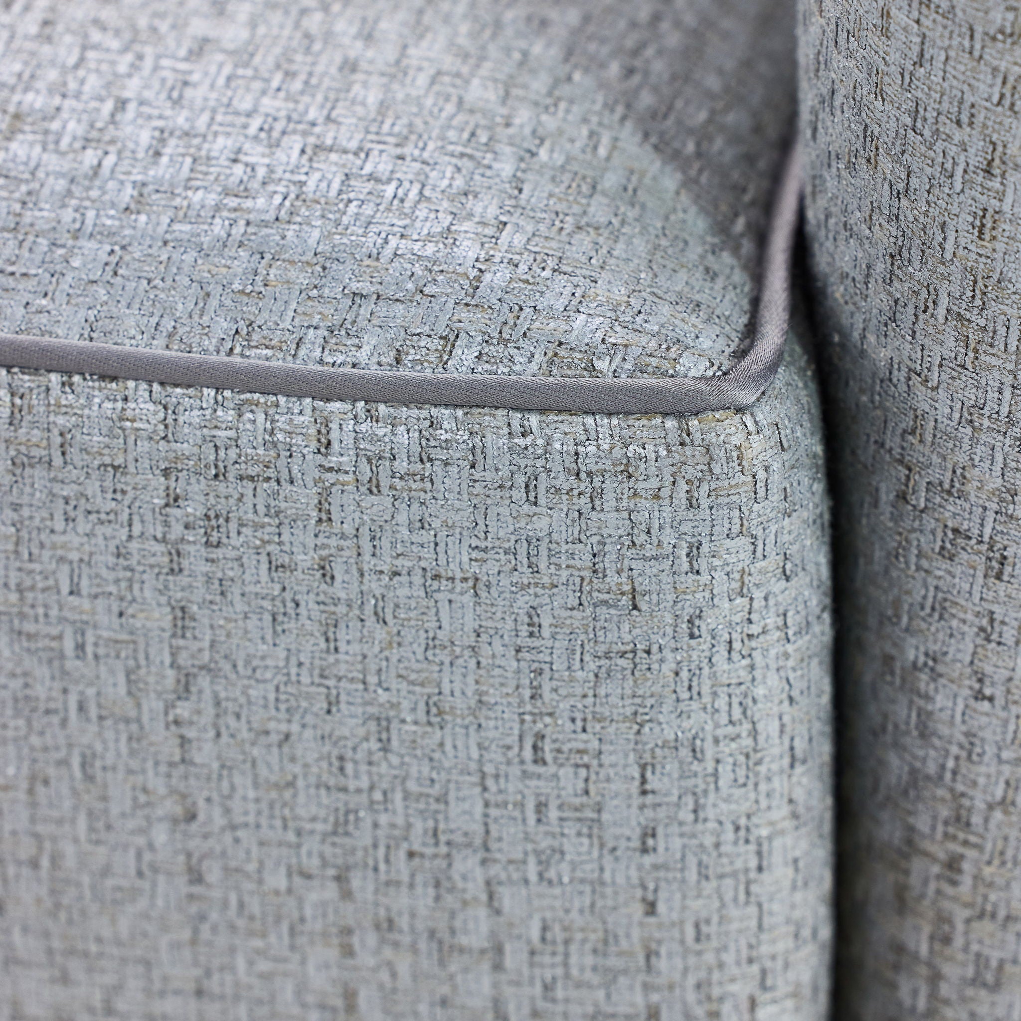Sonoma Swivel Chair