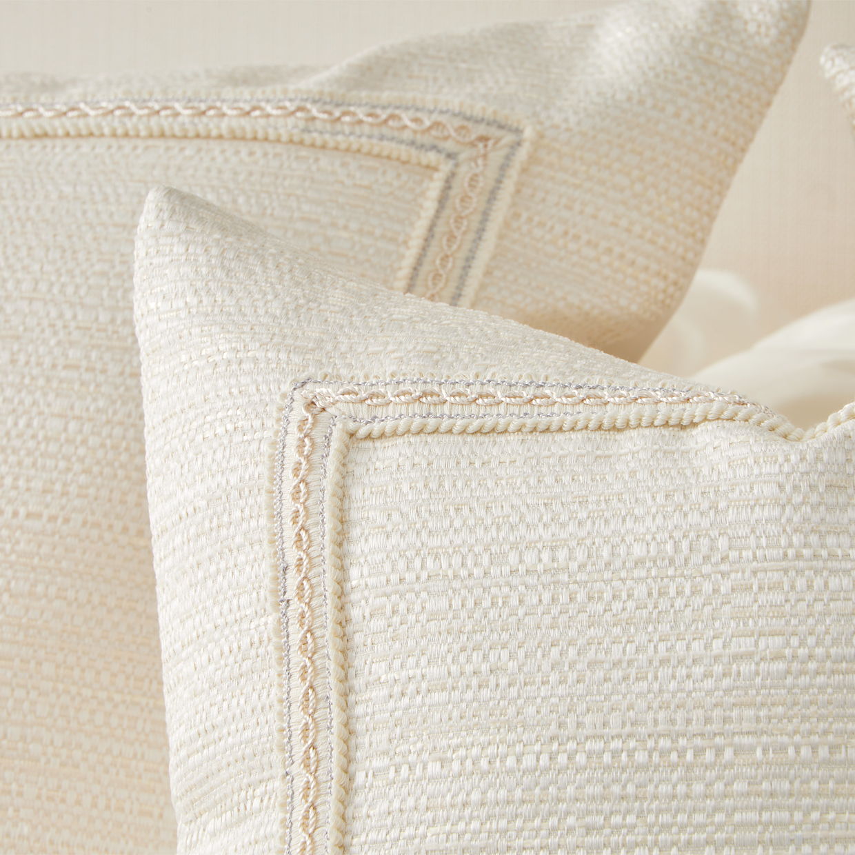 Harlow - 4-Piece Comforter Set