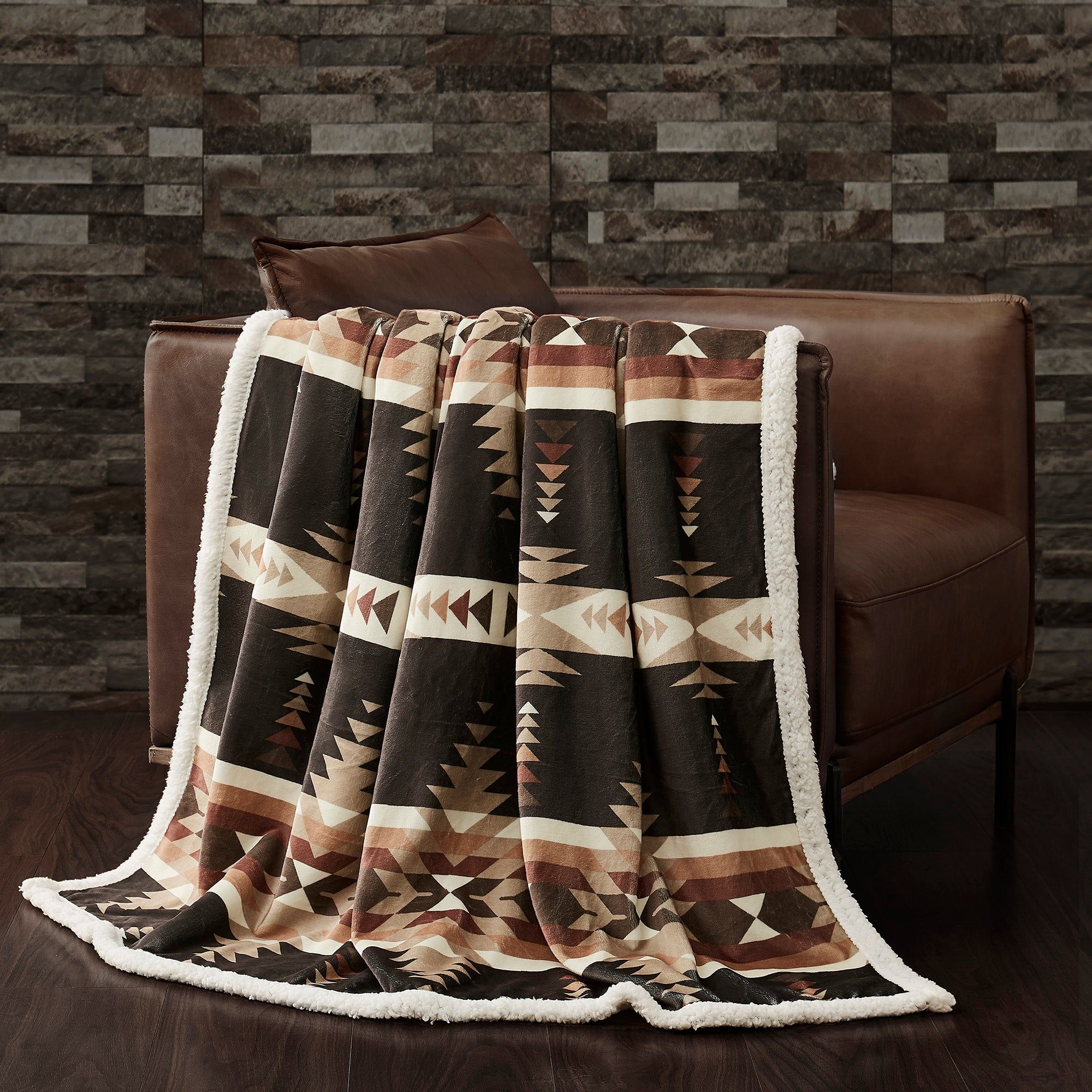Campfire - Yosemite Campfire Sherpa Throw 6 Per Carton - Black