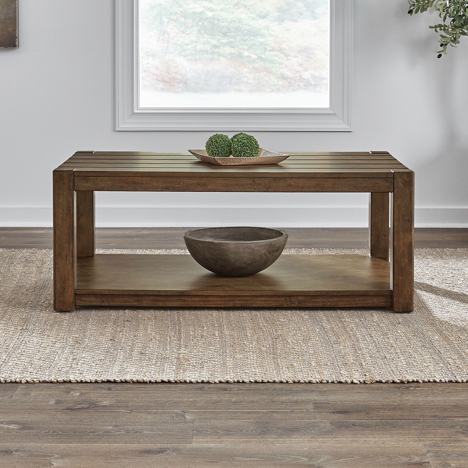 Broadmore - Table