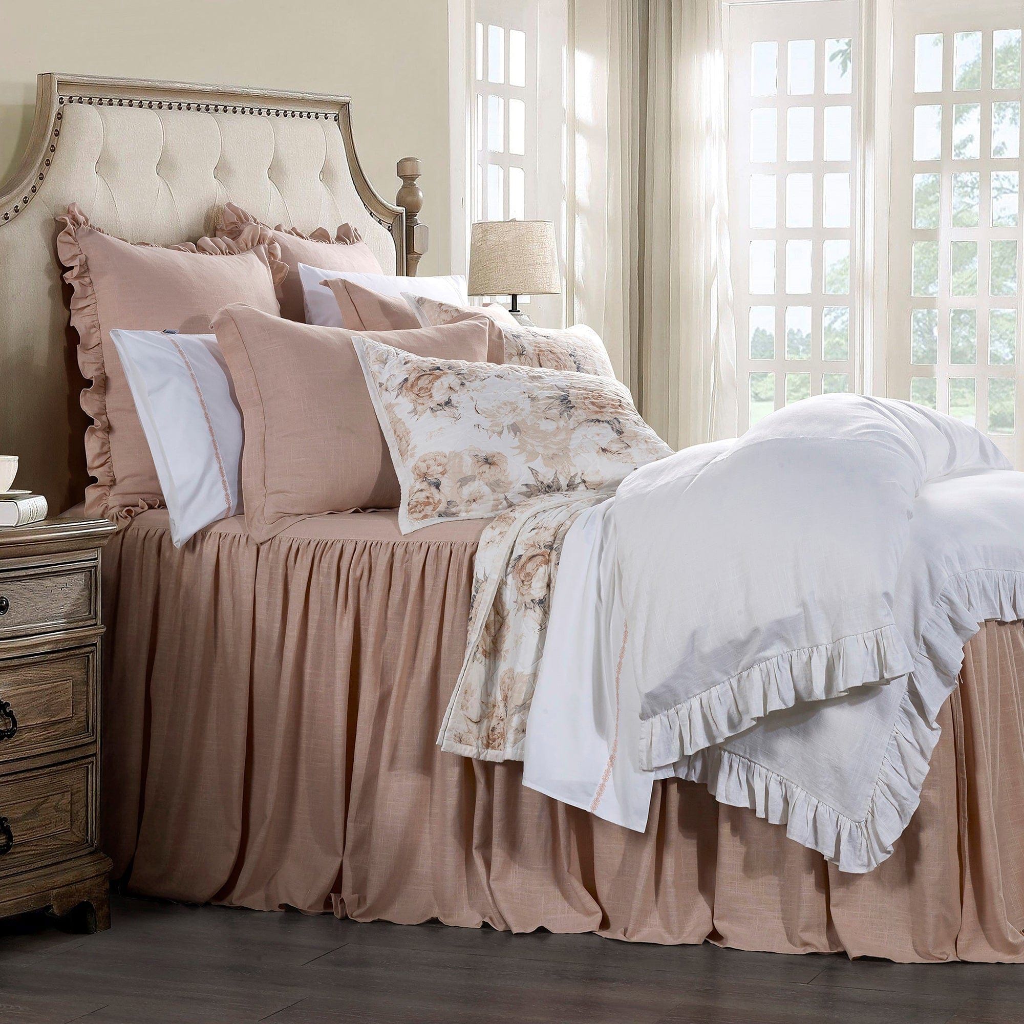 Colette - Full/Queen Reversible Quilt Set (Set of 3) - Blush