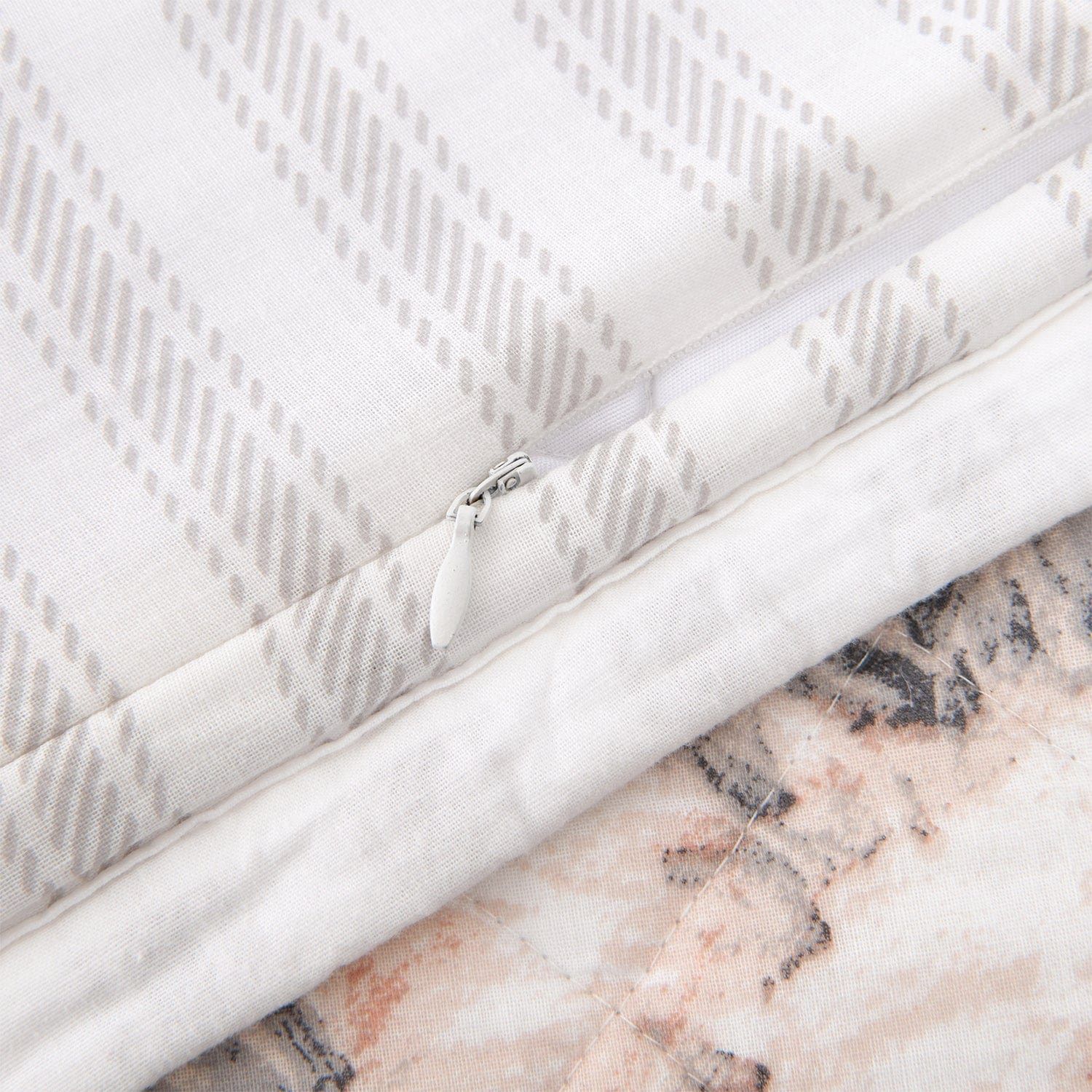 Colette - King Reversible Quilt Set (Set of 3) - Blush