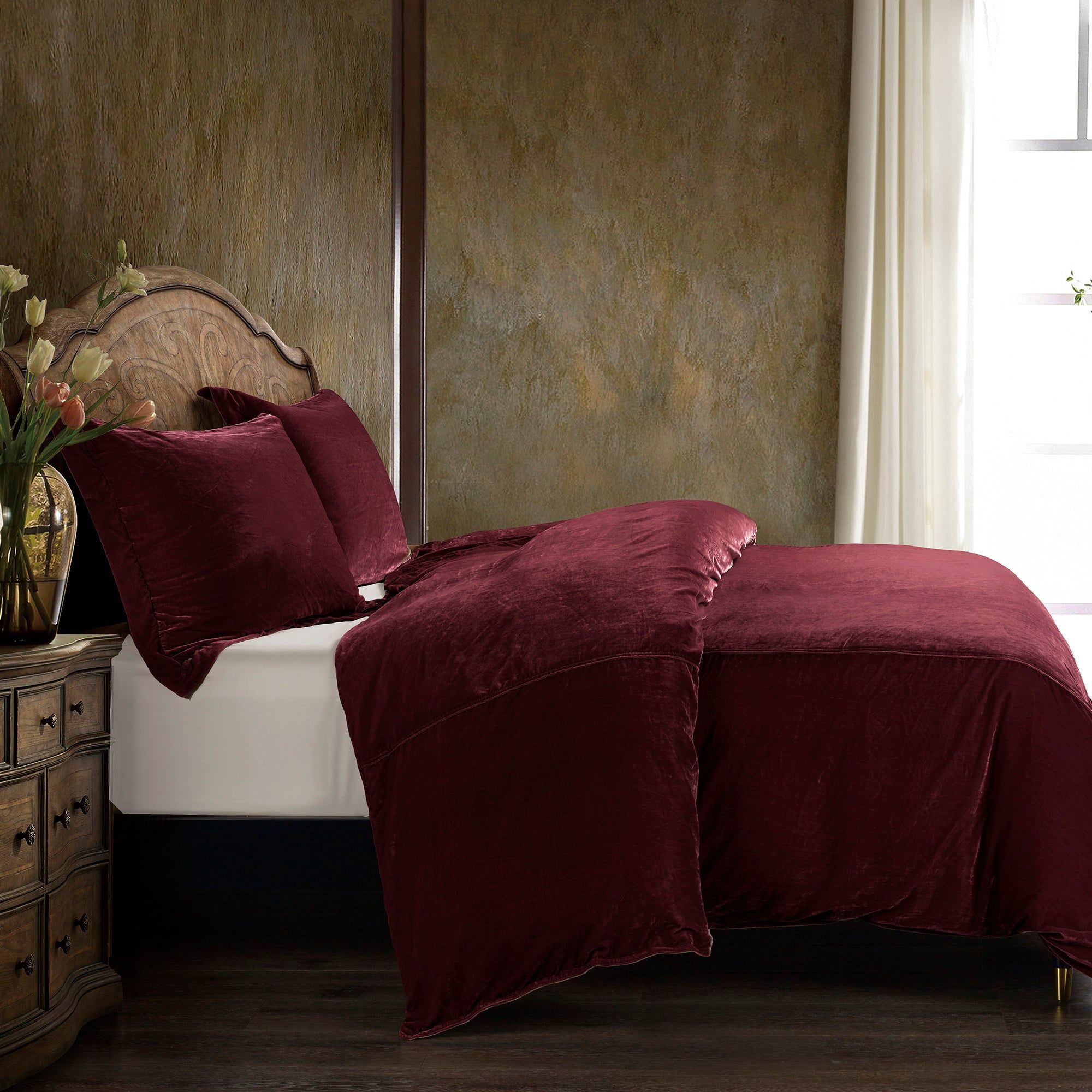 Stella - King Faux Silk Velvet Duvet Cover Set (Set of 3) - Garnet Red