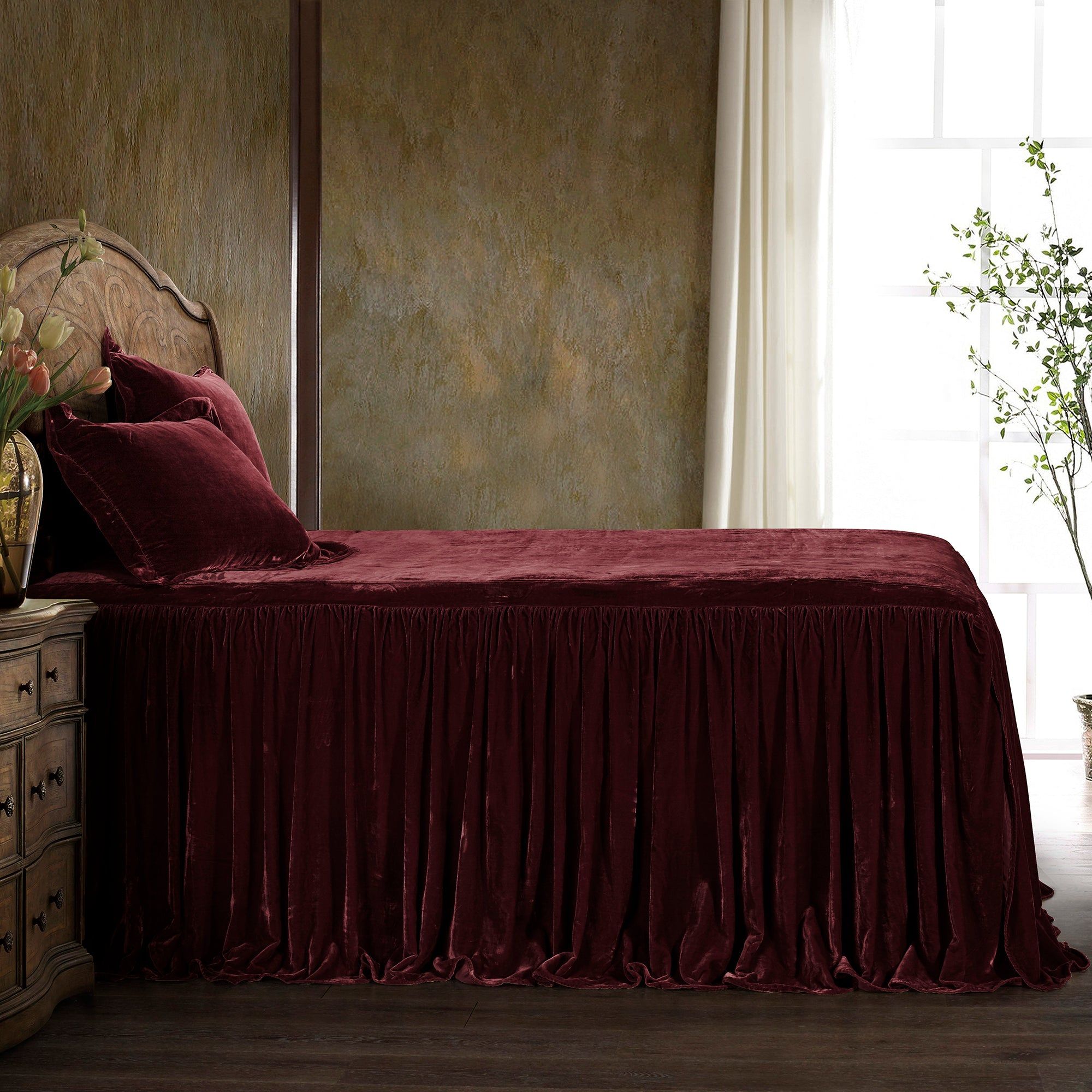 Stella - King Faux Silk Velvet Bedspread Set (Set of 3) - Garnet Red