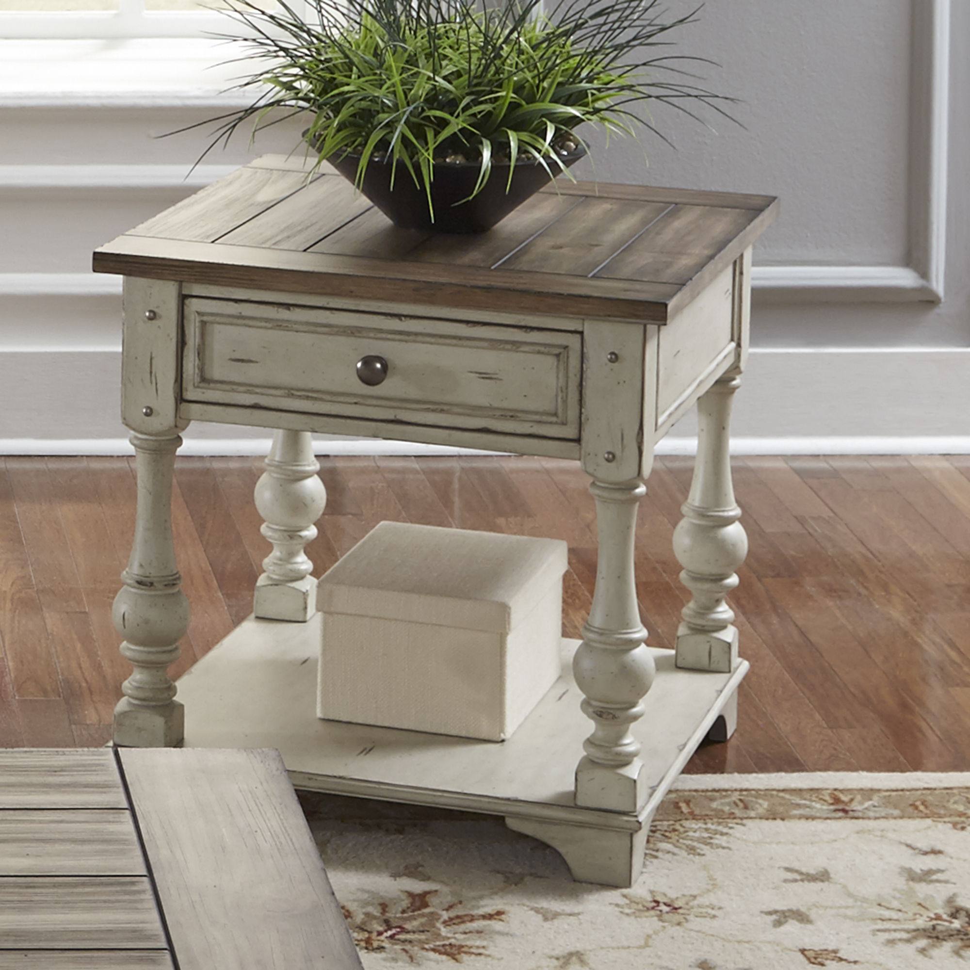 Morgan Creek - 3 Piece Living Room Set - Antique White / Wirebrushed Tobacco Accents