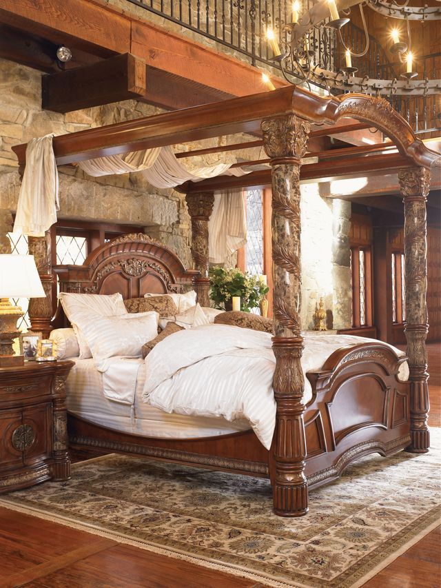 Villa Valencia - Bedside Chest, Mirror