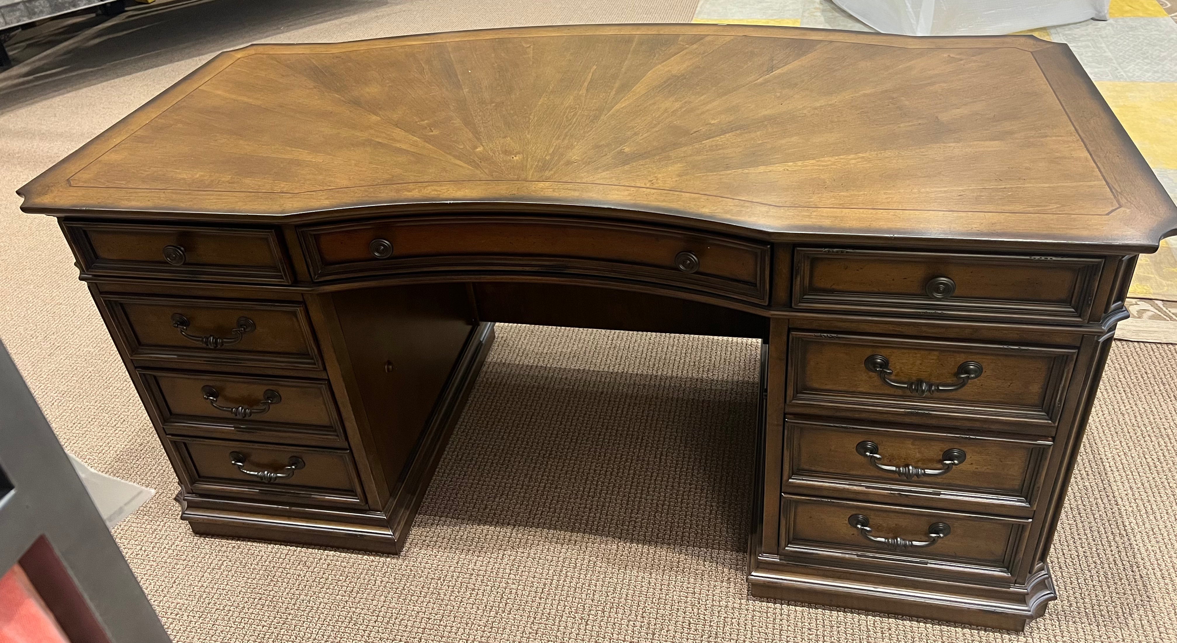 Amelia Jr Executive Desk - Liberty Furniture