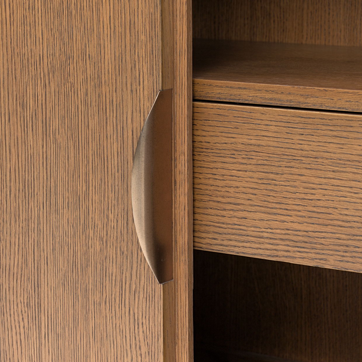 Portrait - Sideboard With LED Lights - Sienna Brown