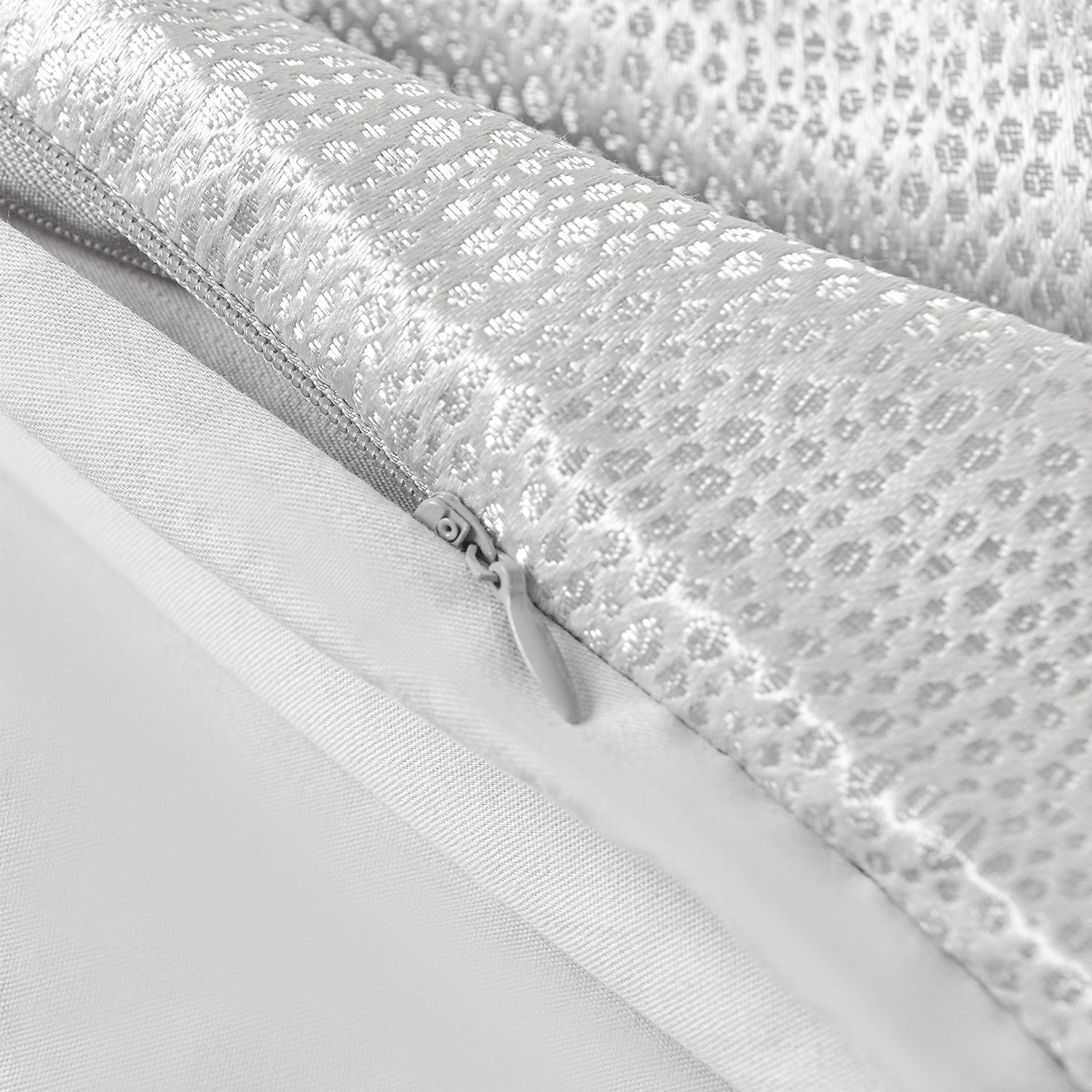Marilyn Modern Bubble - King Comforter Set (Set of 3) - Gray