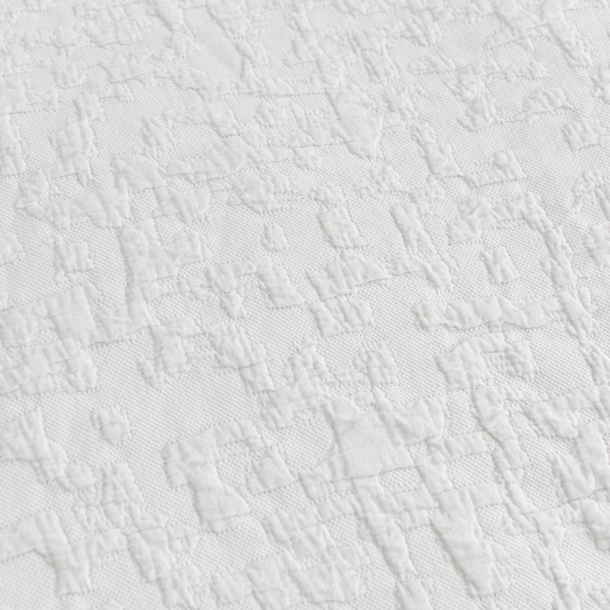 Porto Matelasse - King Comforter Set (Set of 3) - Vintage White