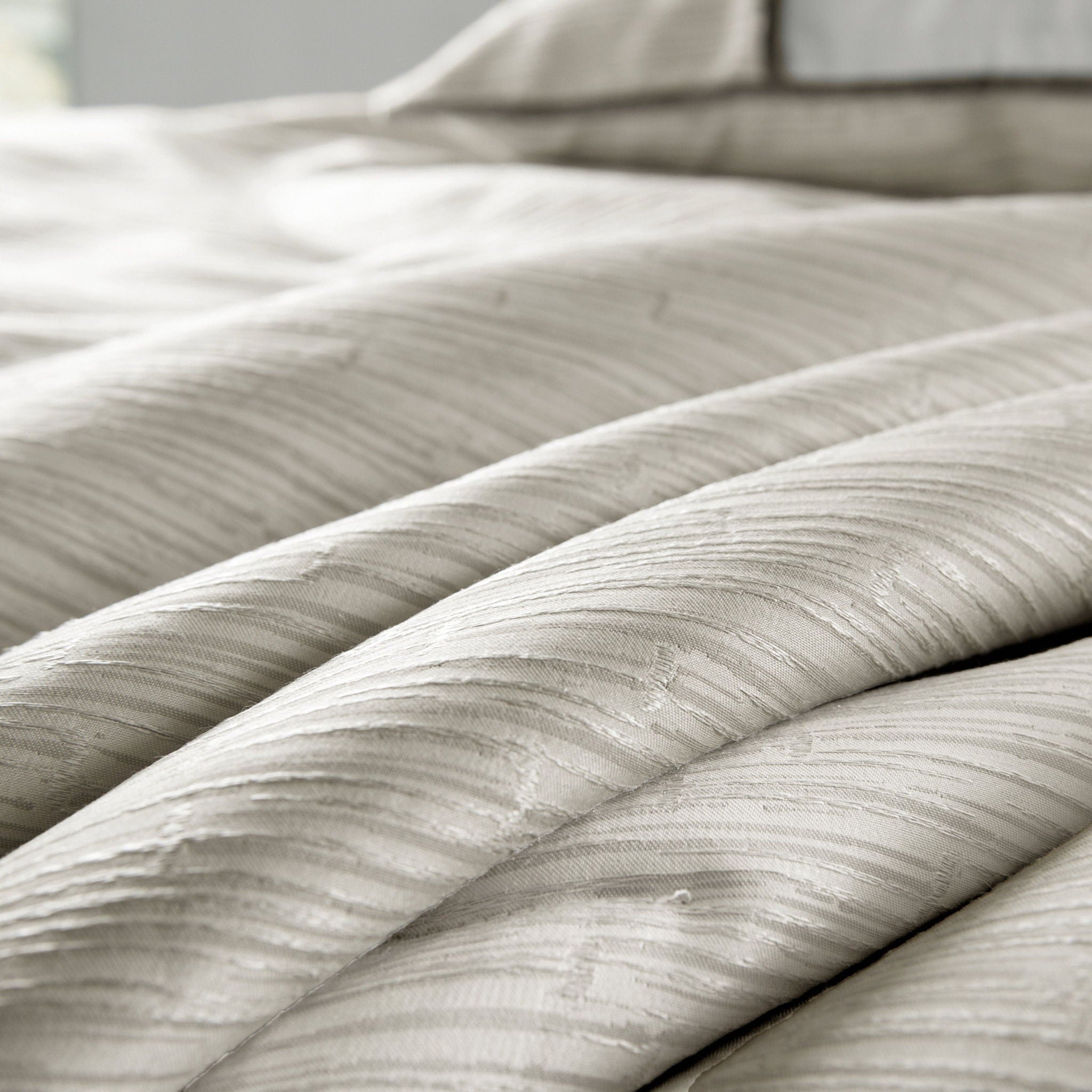 Celeste - King Comforter Set (Set of 4) - Taupe / Ivory