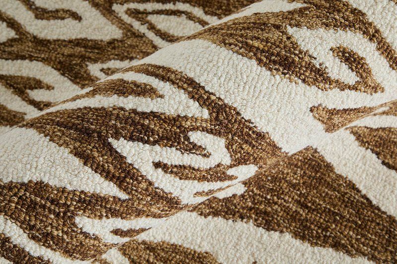 WALLACE Collection - 8A43F Brown