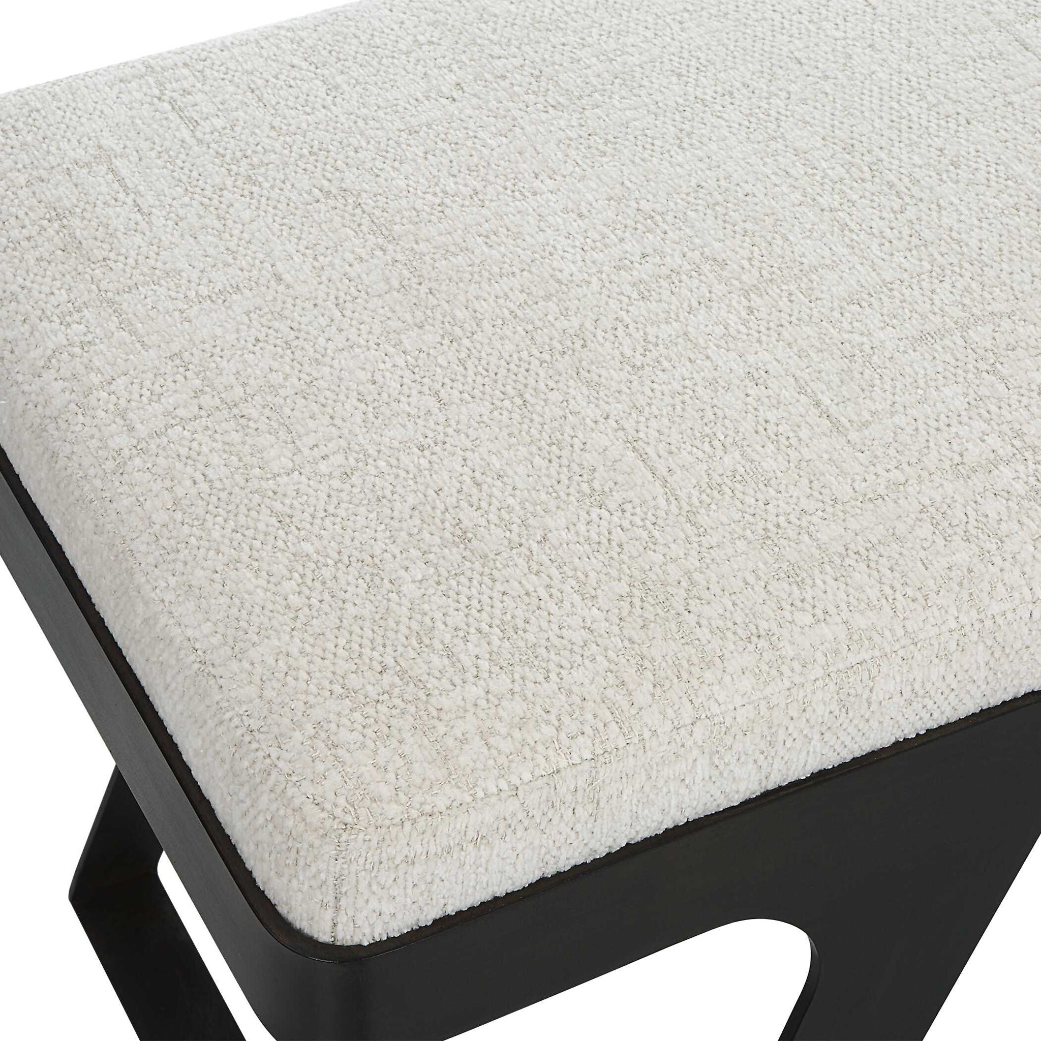 Hover - Modern Bench