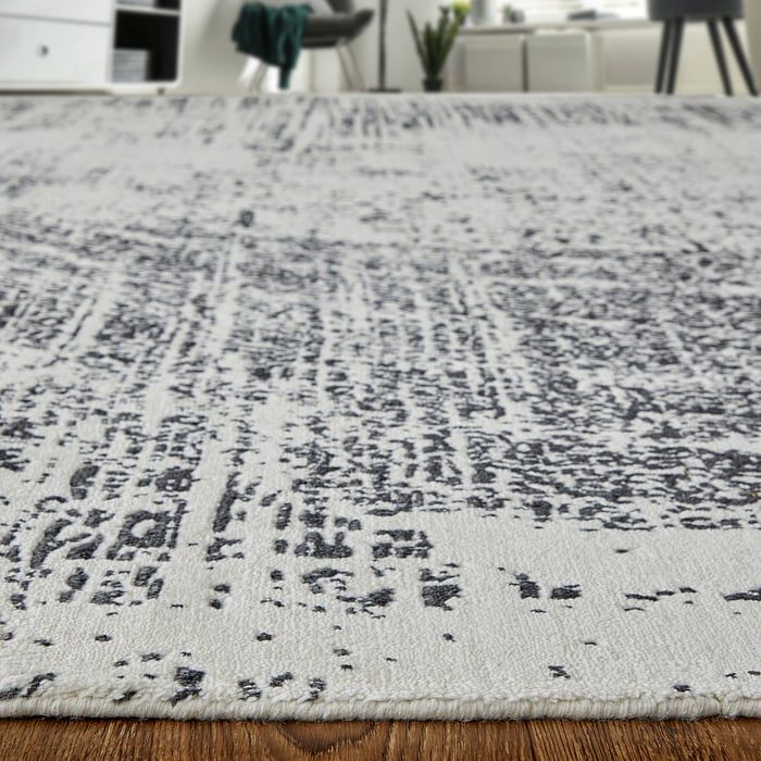CODA Collection - 8928F Black/White