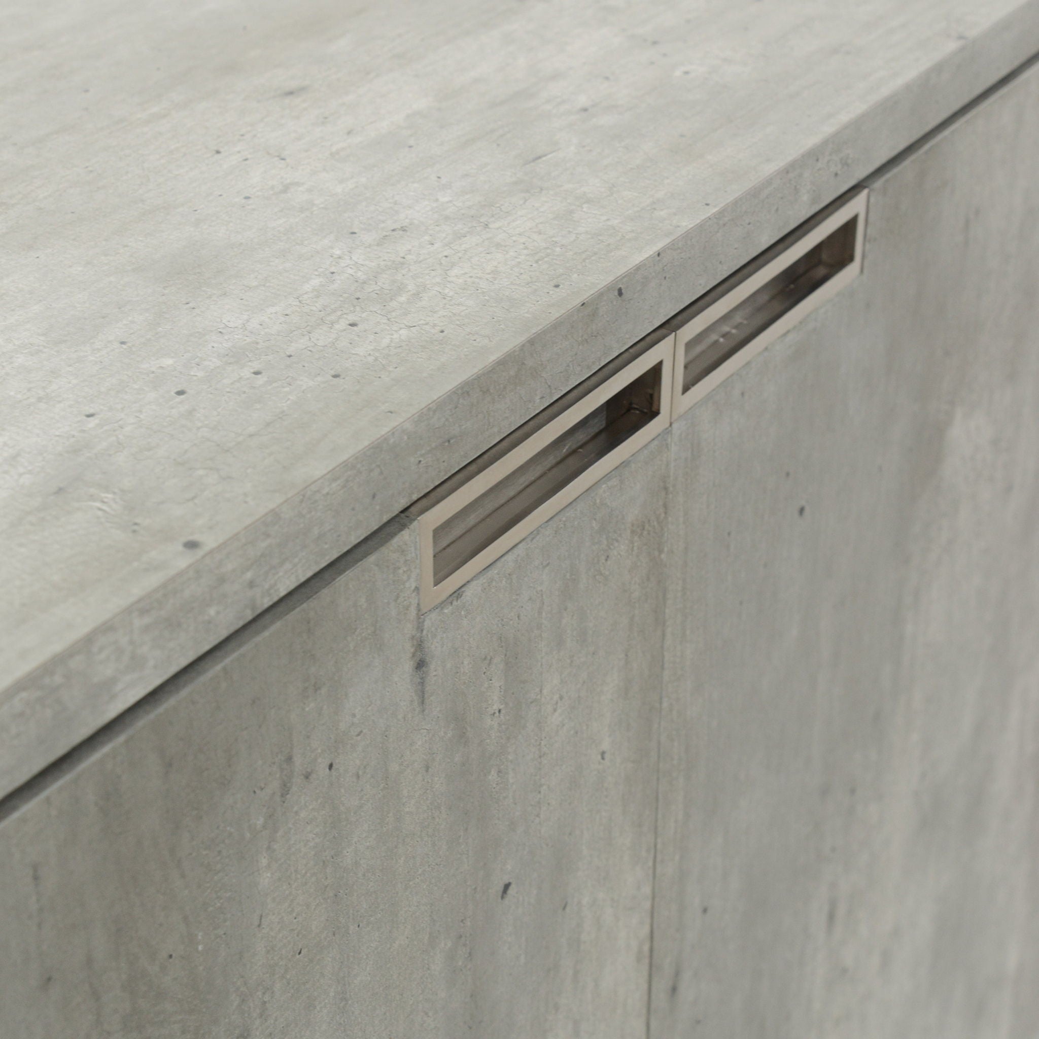 Silvio Piazza Credenza