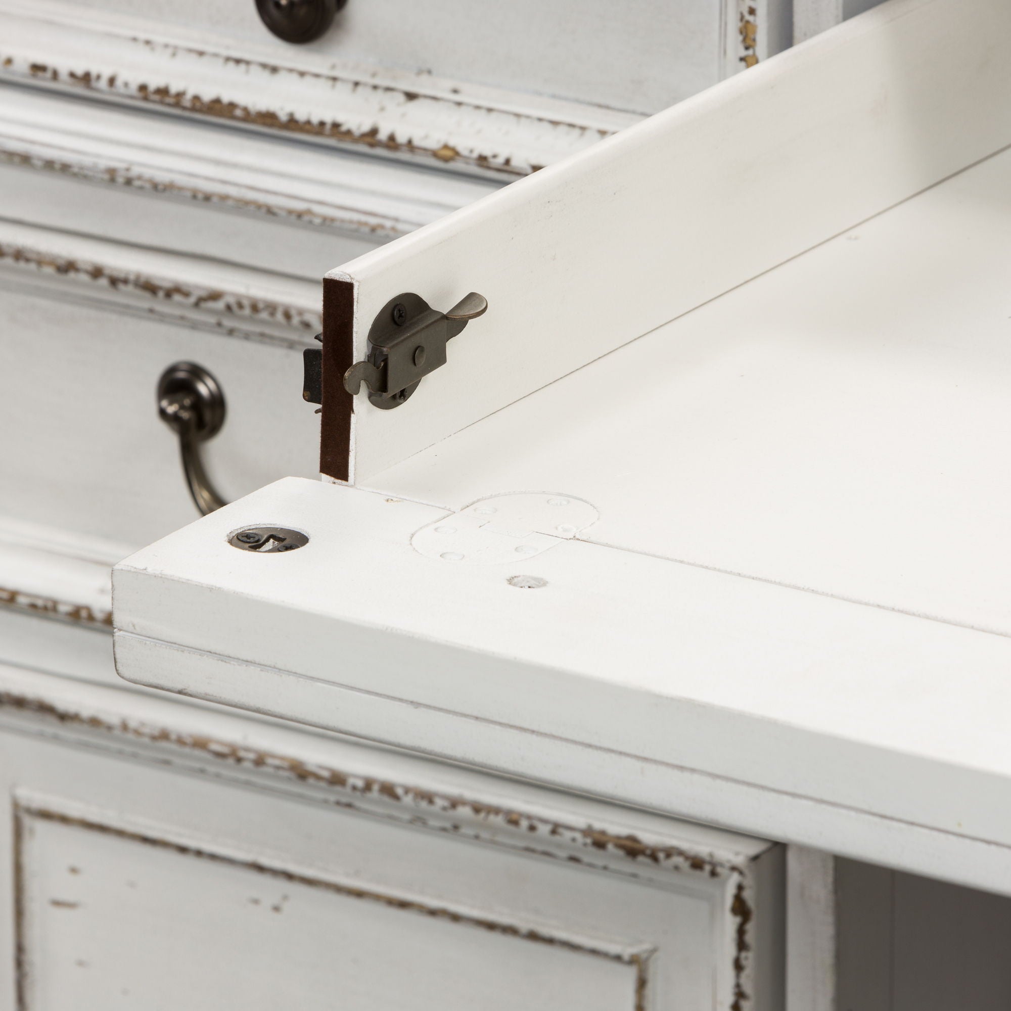 Magnolia Manor - Desk - Antique White