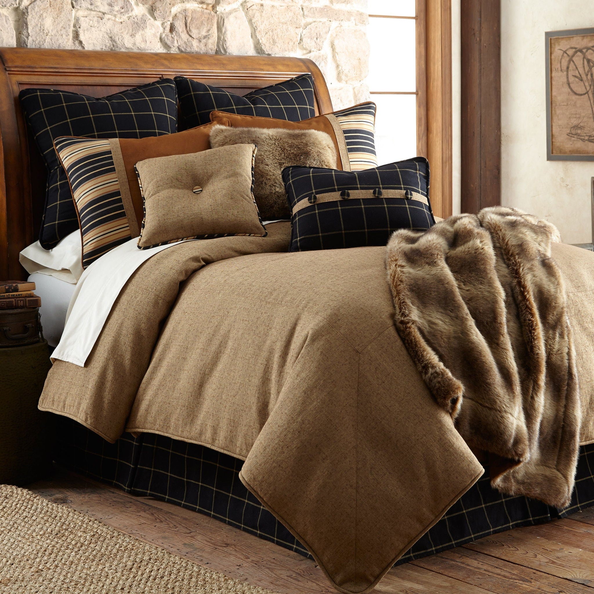 Ashbury - Full Comforter Set (Set of 5) - Brown