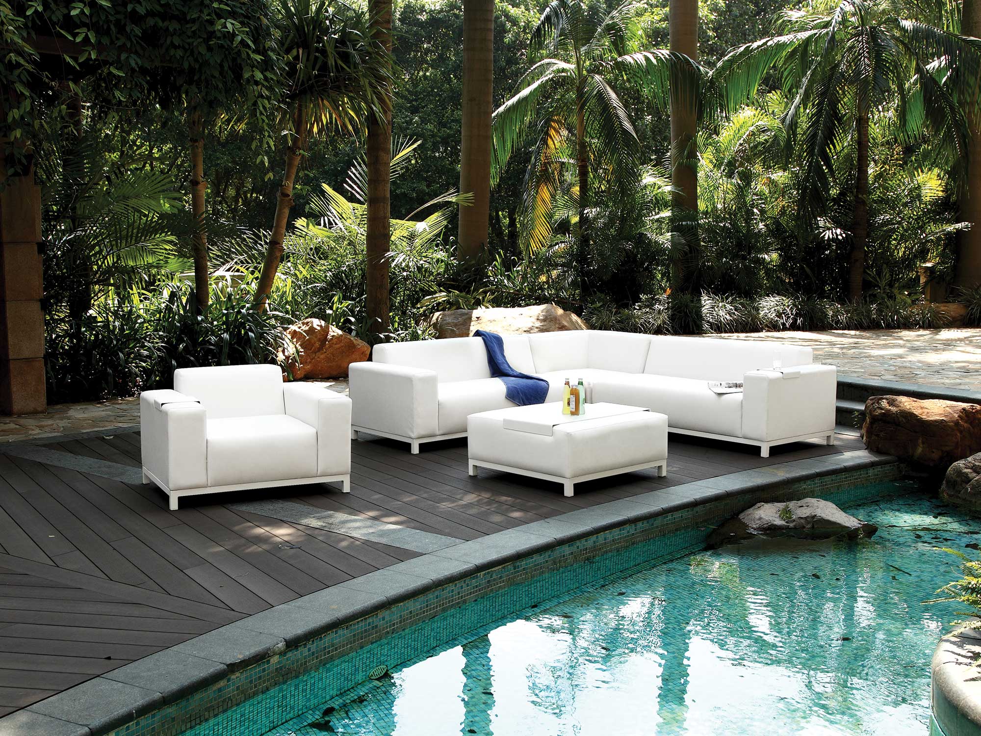 Andrew set & Sectional